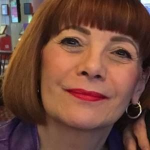 Meet your Posher, Nora